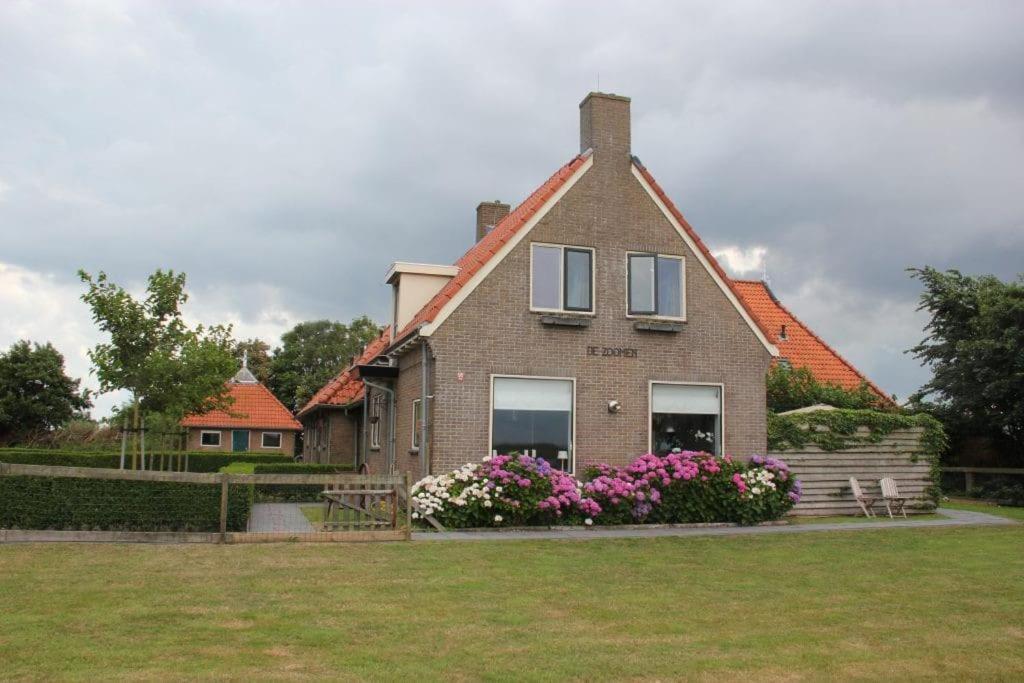 Ballumerhoeve Fleuri Lodge エクステリア 写真